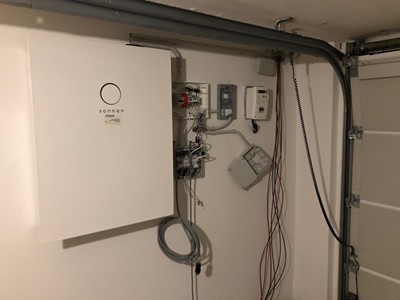 Fotovoltaico 6 kW con Batteria 5 kWh Fotovoltaico 6 kW con Batteria 5 kWh