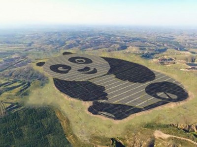 Un impianto fotovoltaico a forma di panda, l’ultima stravaganza cinese Un impianto fotovoltaico a forma di panda, l’ultima stravaganza cinese