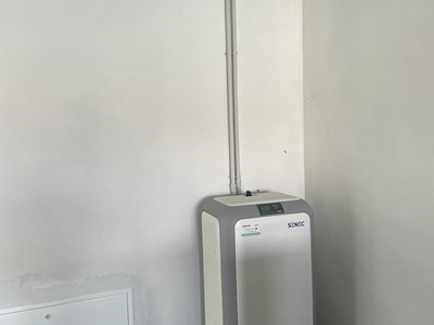 Fotovoltaico 3 kW con Batteria 10 kWh Fotovoltaico 3 kW con Batteria 10 kWh